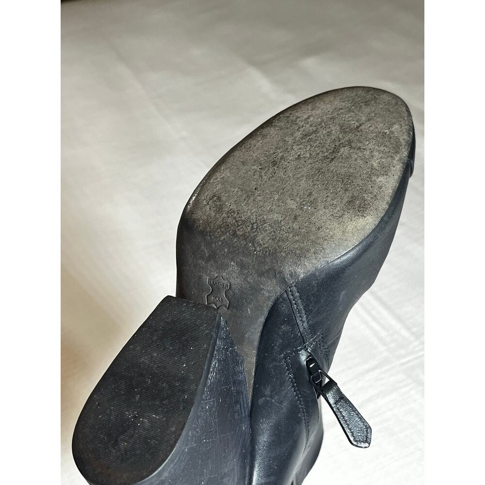 Tory Burch Black Leather 4" Heel Boots Women's Size 10M - Picture 6 of 8